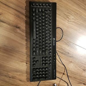 Keyboard (Corsair)